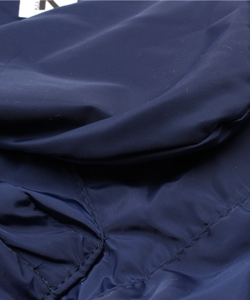 LBC(エルビーシー)の「レジスタントソレイユリュック(バックパック/リュック・レディース・ブラック/レッド/ネイビー/ベージュ/イエロー/オフホワイト/ワインレッド/グレー・ONE SIZE)」の12枚目の写真