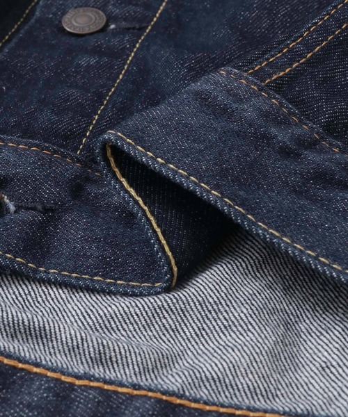 Levi's（リーバイス）の「Levi's　THE TRUCKER JACKET（デニムジャケット・メンズ・インディゴブルー・LARGE/MEDIUM）」の10枚目の写真