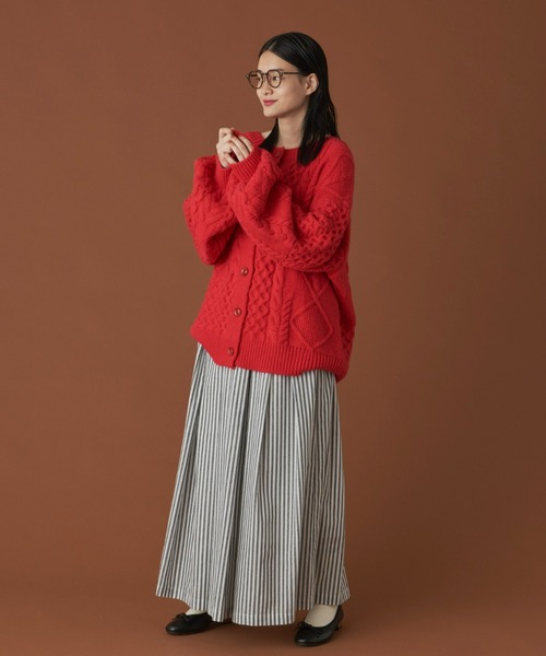 Libra Cue(リブラ キュー)の「2wayパターンニットカーディガン(カーディガン/ボレロ・レディース・アイボリー/ブラック/レッド・FREE)」の10枚目の写真