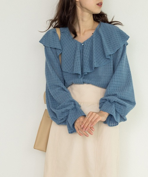 w closet(ダブルクローゼット)の「起毛レースラッフルブラウス(シャツ/ブラウス・レディース・アイボリー/ブルー/ブラック・FREE)」の1枚目の写真