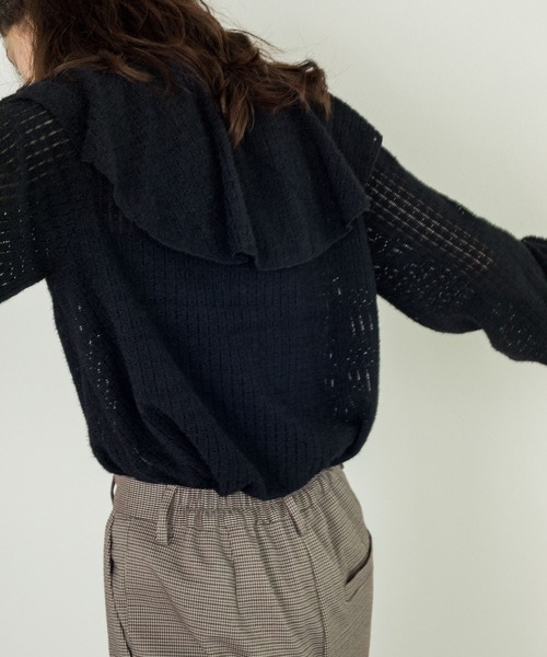 w closet(ダブルクローゼット)の「起毛レースラッフルブラウス(シャツ/ブラウス・レディース・アイボリー/ブルー/ブラック・FREE)」の16枚目の写真