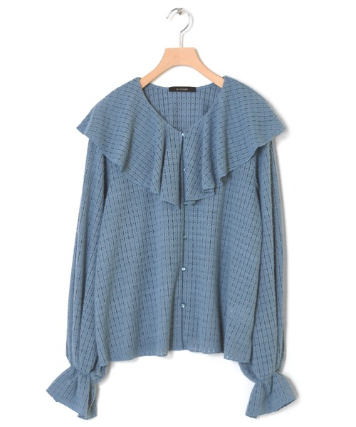w closet(ダブルクローゼット)の「起毛レースラッフルブラウス(シャツ/ブラウス・レディース・アイボリー/ブルー/ブラック・FREE)」の7枚目の写真