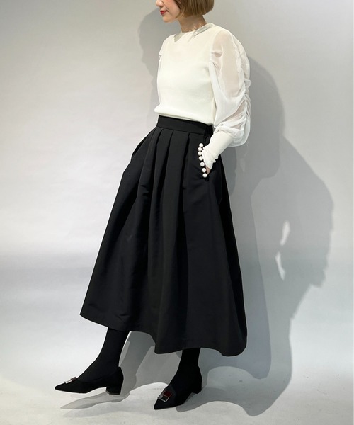 PICCIN（ピッチン）の「シャーリング袖ロングリブニット（ニット/セーター・レディース・ネイビー/ブラック/オフホワイト・M）」の11枚目の写真