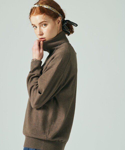 J.PRESS YORK STREET（ジェイプレスヨークストリート）の「【UNISEX】マルチファンクション タートルニット（ニット/セーター・メンズ・ブラック系/グレー系/アイボリー系・SMALL/MEDIUM/LARGE）」の3枚目の写真