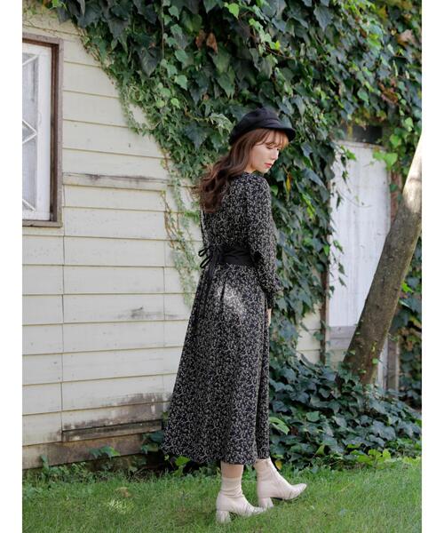 Areeam（アリーム）の「ウエストベルトフラワーワンピース（ワンピース・レディース・ブラック/イエロー・FREE）」の12枚目の写真