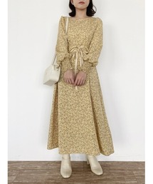 Areeam | ウエストベルトフラワーワンピース(ワンピース)