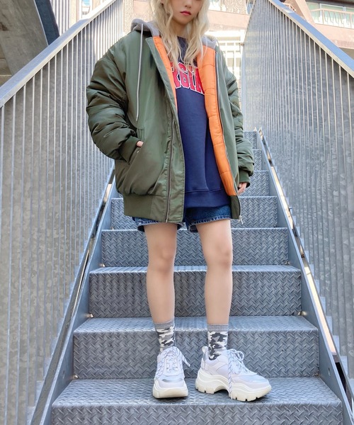 Figments（フィグメンツ）の「フードオーバーMA-1（MA-1・レディース・ブラック/カーキ・FREE）」の14枚目の写真