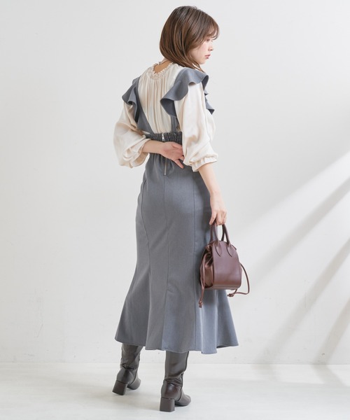 natural couture（ナチュラルクチュール）の「【WEB限定】ラッフル2WAYジャンバースカート（ジャンパースカート・レディース・ブラック/グレー/アイボリー/ピンクベージュ・FREE）」の10枚目の写真