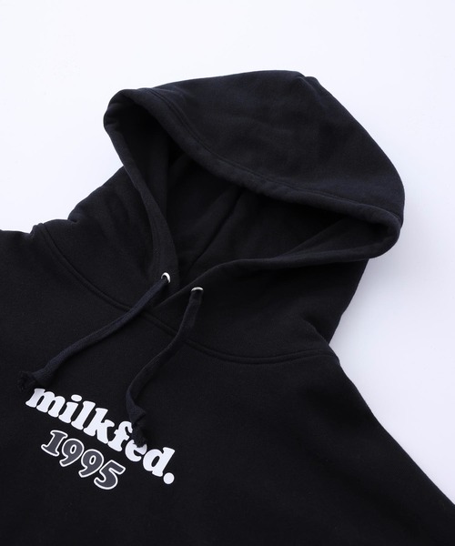 MILKFED.（ミルクフェド）の「COOPER 1995 SWEAT HOODIE（パーカー・レディース・ブラック/オフホワイト/ライトピンク/ライトグリーン/ネイビー/ベージュ・ONE SIZE）」の13枚目の写真