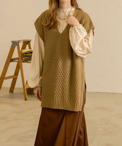 Ambre Neige(アンブルネージュ)の「ワッフルニットベスト/【WEB/EC限定商品】(ベスト・レディース・ダークブラウン/アイボリー/モカ・FREE)」の6枚目の写真