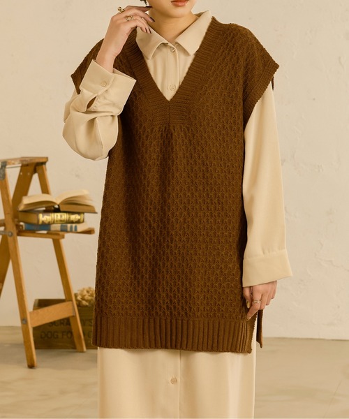Ambre Neige(アンブルネージュ)の「ワッフルニットベスト/【WEB/EC限定商品】(ベスト・レディース・ダークブラウン/アイボリー/モカ・FREE)」の11枚目の写真