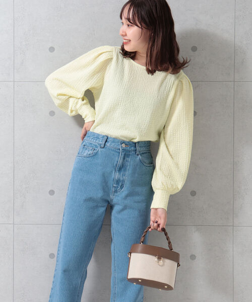 fredy emue(フレディエミュ)の「レザー×キャンバス チェーンバニティバッグ(ショルダーバッグ・レディース・ブラック/ベージュ・FREE)」の4枚目の写真