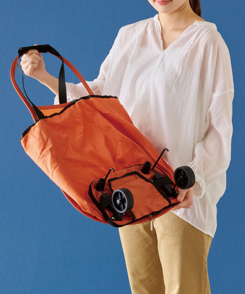 LBC(エルビーシー)の「POPUPカート(スーツケース/キャリーバッグ・レディース・ネイビー/チャコールグレー/オフホワイト・FREE)」の4枚目の写真