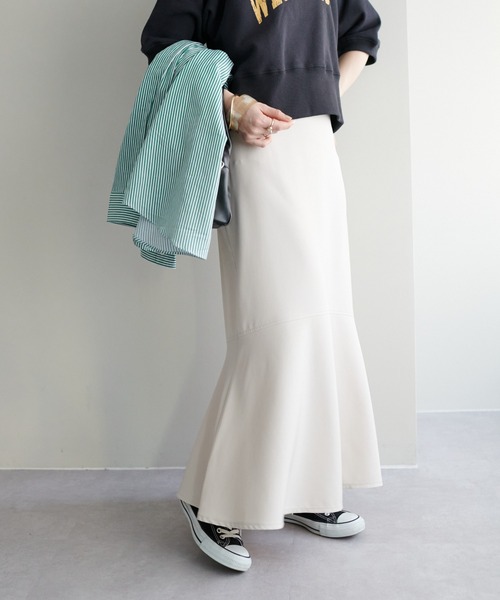 DISCOAT（ディスコート）の「マーメイドスカート《WEB限定カラーあり》（スカート・レディース・ブラック/イエロー/ブルー/ホワイト系その他・SMALL/MEDIUM/LARGE）」の9枚目の写真