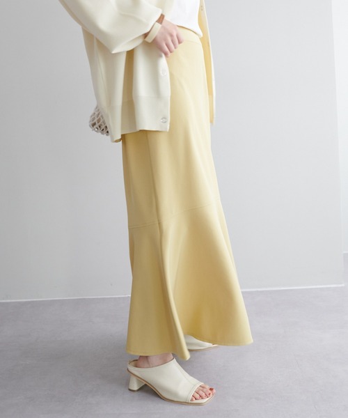 DISCOAT（ディスコート）の「マーメイドスカート《WEB限定カラーあり》（スカート・レディース・ブラック/イエロー/ブルー/ホワイト系その他・SMALL/MEDIUM/LARGE）」の16枚目の写真