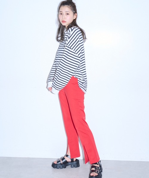 FREE'S MART(フリーズマート)の「◆ポンチフロントスリットパンツ(その他パンツ・レディース・ブラック/レッド/ブルー・SMALL/MEDIUM)」の6枚目の写真