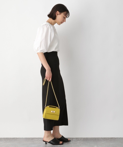 A part by(アパートバイ)の「ドッキングパフプルオーバー_6分袖 276087(Tシャツ/カットソー・レディース・ブラック/オフホワイト/ブラック系その他2・FREE)」の10枚目の写真