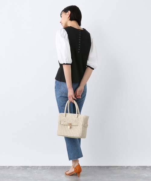 A part by(アパートバイ)の「ドッキングパフプルオーバー_6分袖 276087(Tシャツ/カットソー・レディース・ブラック/オフホワイト/ブラック系その他2・FREE)」の8枚目の写真
