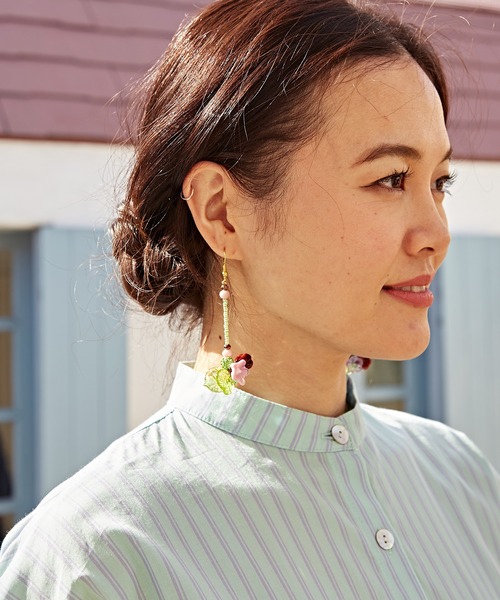 欧州航路(オウシュウコウロ)の「【欧州航路】ヴェネチアンガラス ロングブーケットピアス(ピアス(両耳用)・レディース・パープル/レッド・FREE)」の9枚目の写真