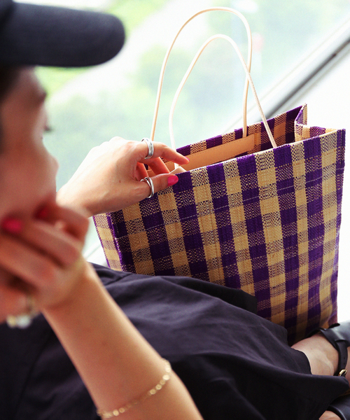 EleSac（エルサック）の「【ELESAC/エルサック】PAPIRO L：トートバッグ（トートバッグ・レディース・ブラウン/イエロー/ピンク/ブラック/ベージュ/パープル/ライトグレー/ライトグリーン・FREE）」の6枚目の写真