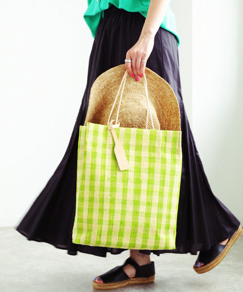 EleSac（エルサック）の「【ELESAC/エルサック】PAPIRO L：トートバッグ（トートバッグ・レディース・ブラウン/イエロー/ピンク/ブラック/ベージュ/パープル/ライトグレー/ライトグリーン・FREE）」の5枚目の写真