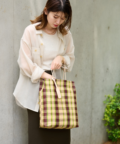 EleSac（エルサック）の「【ELESAC/エルサック】PAPIRO L：トートバッグ（トートバッグ・レディース・ブラウン/イエロー/ピンク/ブラック/ベージュ/パープル/ライトグレー/ライトグリーン・FREE）」の9枚目の写真