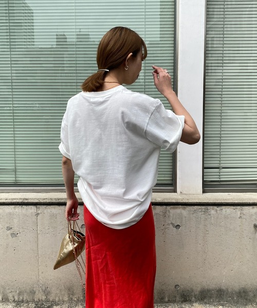 DouDou（ドゥドゥ）の「【WEB限定】Anew プリントTEE（Tシャツ/カットソー・レディース・チャコールグレー/オフホワイト/カーキ・FREE）」の9枚目の写真