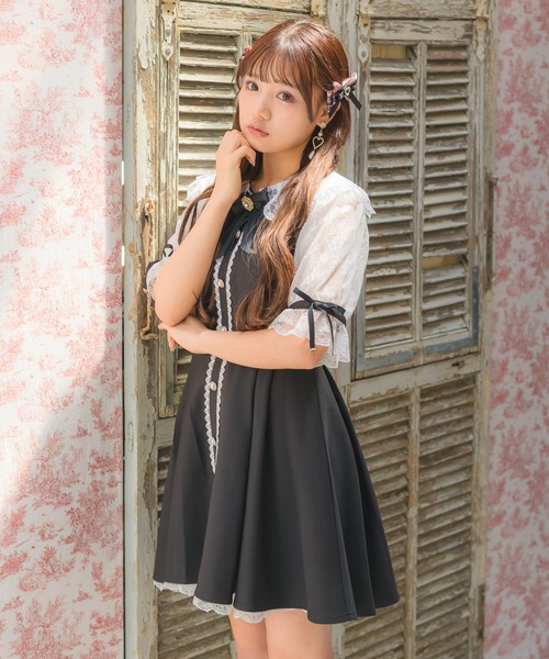 ☾ROJITA☽ サイドハートバックルビック衿ワンピース ブラック ROJITA（ロジータ）の「サイドハートバックルビック衿ワンピース