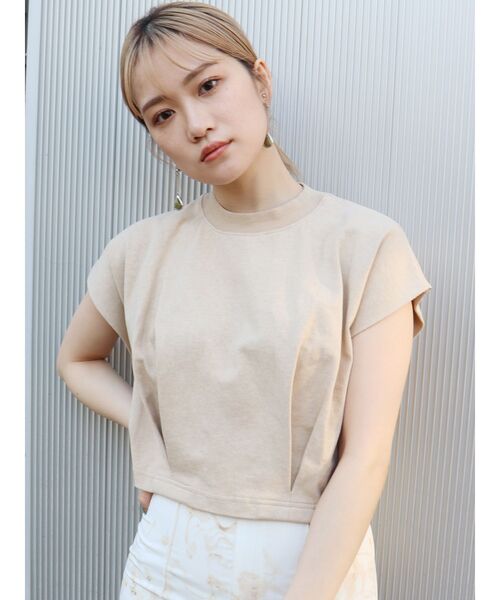 MURUA(ムルーア)の「ヘムタックタンクトップ(タンクトップ・レディース・ブラック/モカ/ホワイト/ダークグリーン/ベージュ・FREE)」の4枚目の写真