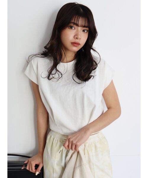 MURUA(ムルーア)の「ヘムタックタンクトップ(タンクトップ・レディース・ブラック/モカ/ホワイト/ダークグリーン/ベージュ・FREE)」の10枚目の写真
