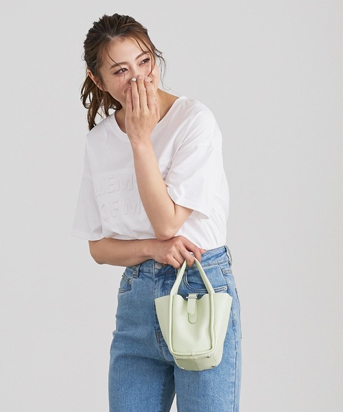 KOBE LETTUCE(コウベレタス)の「ポーチ・ショルダーストラップ付きキューブミニバッグ(ハンドバッグ・レディース・ブラック/ホワイト/ラベンダー/グリーン/ブラウン・FREE)」の19枚目の写真