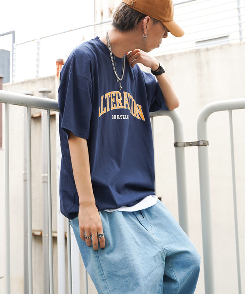 VENCEEXCHANGE(ヴァンスエクスチェンジ)の「アクセ付きプリントTシャツアンサンブル(Tシャツ/カットソー・メンズ・ネイビー/オフホワイト/イエロー・M/L)」の6枚目の写真