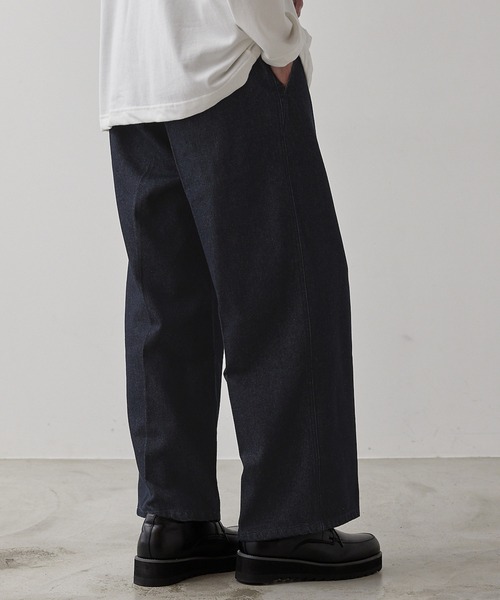 CLEL(クレイル)の「【CLEL】Denim Tuck Wide Center Press Slacks /デニム タックワイドセンタープレススラックス(デニムパンツ・メンズ・グレー/インディゴブルー/ダークグレー・S/M/L)」の12枚目の写真