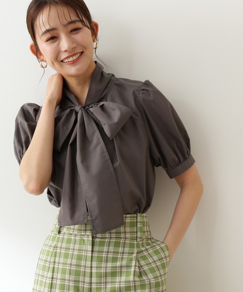 N.(N. Natural Beauty Basic)(エヌエヌナチュラルビューティーベーシック)の「◆リボンタイブラウス(シャツ/ブラウス・レディース・ライトグレー/ダークグレー/イエロー・MEDIUM)」の2枚目の写真