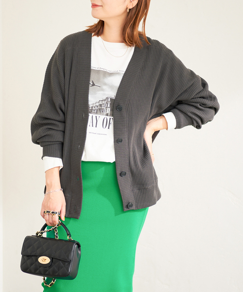 JOURNAL STANDARD（ジャーナルスタンダード）の「ハリヌキリブカーディガン（カーディガン/ボレロ・レディース・チャコールグレー/ベージュ/レッド・FREE）」の10枚目の写真