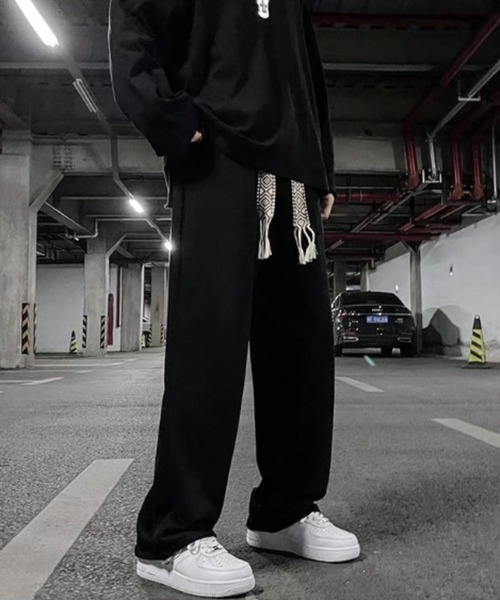 MGV(エムジーヴィー)の「腰ひもワンポイントストレートパンツ(スラックス・メンズ・ブラック/グリーン・MEDIUM/LARGE/X-LARGE)」の8枚目の写真