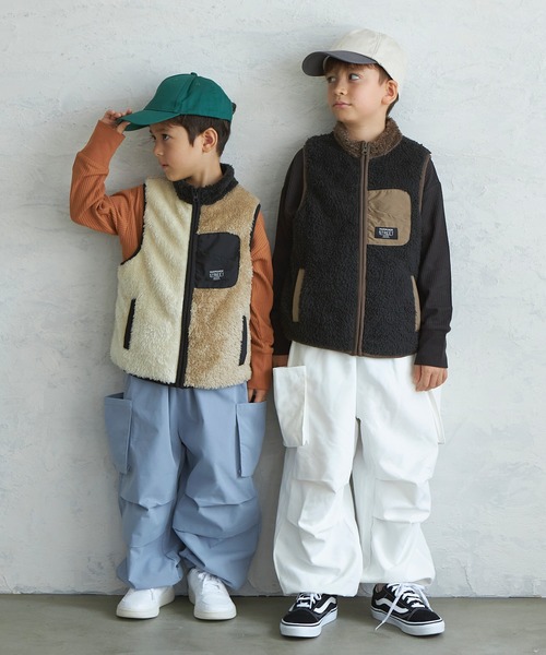 PAIRMANON STREET（ペアマノンストリート）の「【PAIRMANON STREET】【ふわふわボア】クレイジーカラーボアベスト（ベスト・キッズ・ブルー/チャコール/ベージュ/ブラック・130/140/120/110/100/90/150）」の6枚目の写真