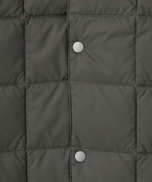 TAION（タイオン）の「＜TAION＞ Vネック ボタン ベスト 110-140cm（ダウンベスト・キッズ・ブラック/オリーブ/オフホワイト/ダークグレー/ライトブルー・110cm/140cm/120cm/130cm）」の11枚目の写真