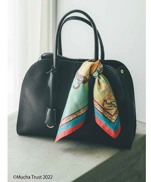 IEDIT（イディット）の「ＩＥＤＩＴ　繊細で優美なミュシャの世界を楽しむ　コットンマルチクロス（バンダナ/スカーフ・レディース・その他1/その他2・ONE SIZE）」の3枚目の写真