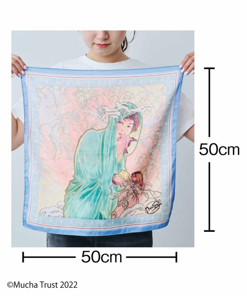 IEDIT（イディット）の「ＩＥＤＩＴ　繊細で優美なミュシャの世界を楽しむ　コットンマルチクロス（バンダナ/スカーフ・レディース・その他1/その他2・ONE SIZE）」の7枚目の写真