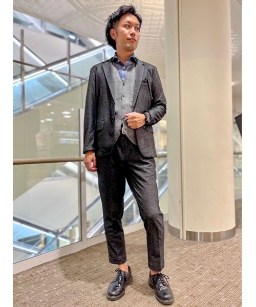 Perfect Suit FActory（パーフェクトスーツファクトリー）の「12ゲージ ハチス鹿の子×バスケット切替 ジレ グレー/ベージュ/ブラウン（ニット/セーター・メンズ・グレー/ダークブラウン/ベージュ・LL/L/M）」の20枚目の写真