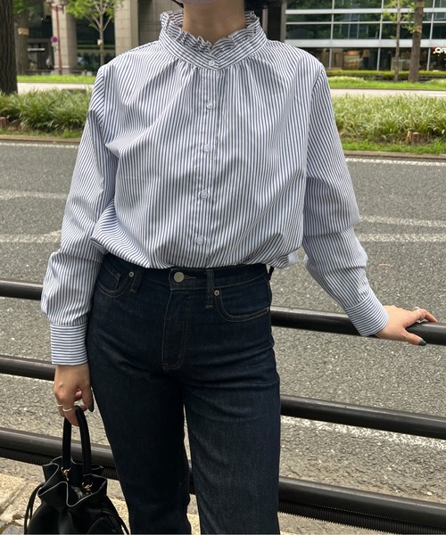 Chez toi（シェトワ）の「ネックフリル裾ラウンドシャツ（シャツ/ブラウス・レディース・ネイビー/オフホワイト/ブルー・FREE）」の15枚目の写真