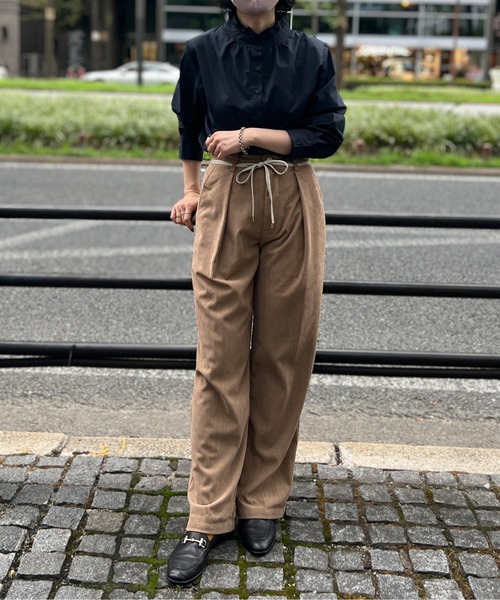 Chez toi（シェトワ）の「ネックフリル裾ラウンドシャツ（シャツ/ブラウス・レディース・ネイビー/オフホワイト/ブルー・FREE）」の7枚目の写真