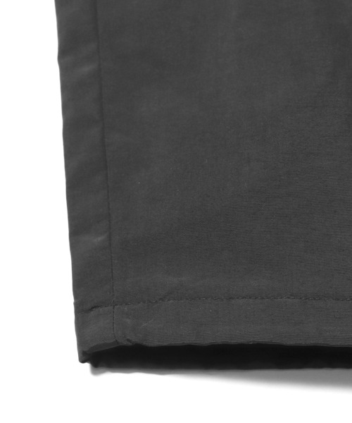 VANS（バンズ）の「VANS/ヴァンズ M Nylon PNT ナイロンパンツ（スウェットパンツ・メンズ・ブラック/ネイビー・M/L/XL）」の11枚目の写真