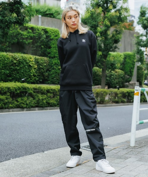 VANS（バンズ）の「VANS/ヴァンズ M Nylon PNT ナイロンパンツ（スウェットパンツ・メンズ・ブラック/ネイビー・M/L/XL）」の20枚目の写真