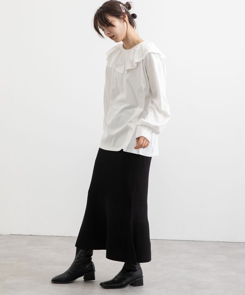 POU DOU DOU(プードゥドゥ)の「ラッフルカラープルオーバー(Tシャツ/カットソー・レディース・オフホワイト/ブラック・3)」の5枚目の写真