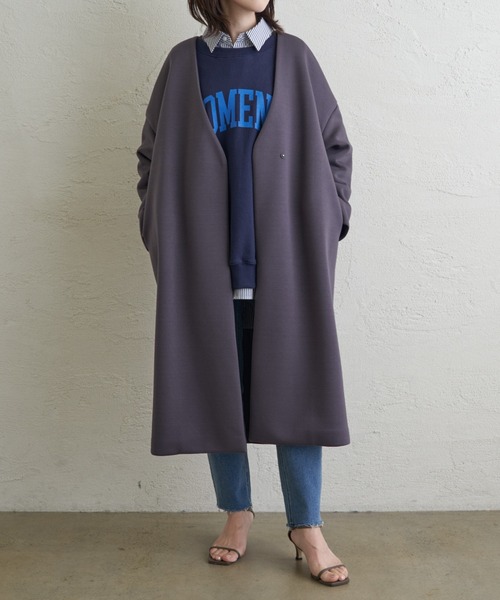 COLLAGE GALLARDAGALANTE（コラージュガリャルダガランテ）の「2WAY/MOMENTロゴスウェット（スウェット・レディース・オフホワイト/ネイビー・FREE）」の9枚目の写真