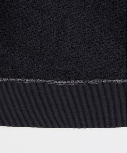 UNIVERSAL OVERALL(ユニバーサルオーバーオール)の「ラグランスウェットシャツ【RAGLAN SWEAT SHIRT】(スウェット・メンズ・ブラック/グリーン/ベージュ/グレイッシュブルー・XL/M/L)」の6枚目の写真