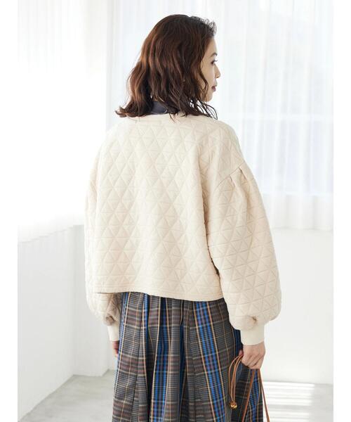 RAY CASSIN FAVORI(レイカズンフェバリ)の「・RAY CASSIN キルトカーディガン*(カーディガン/ボレロ・レディース・アイボリー/カーキ/ブラック・FREE)」の11枚目の写真