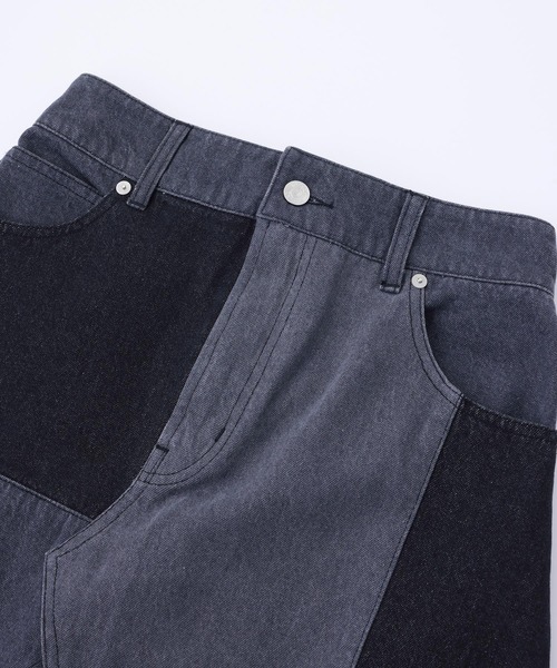 MILKFED.(ミルクフェド)の「PATCHWORK DENIM MINI SKIRT(デニムスカート・レディース・ブラック/ライトインディゴブルー・ONE SIZE)」の5枚目の写真